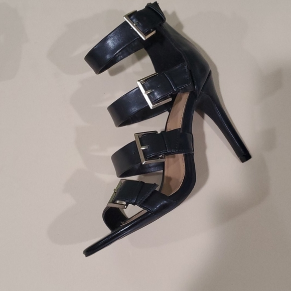 New york & company strappy high heels - Picture 5 of 7